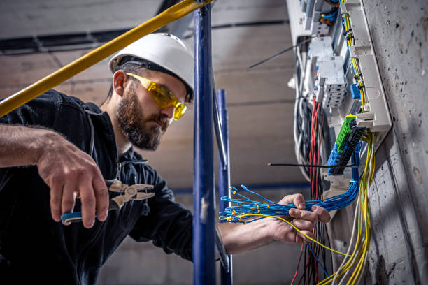 Best Emergency Electrical Repair  in Plainwell, MI