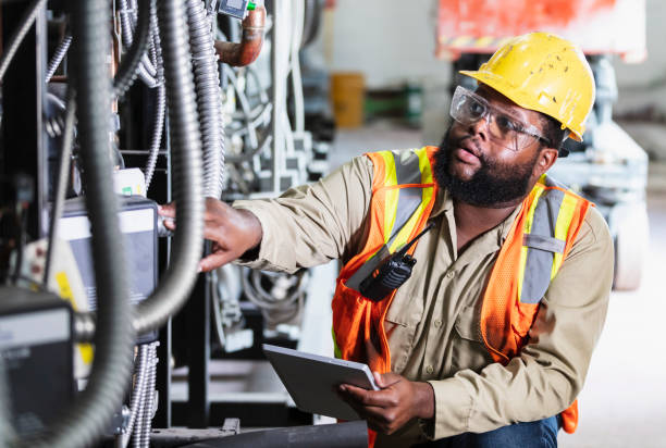 Best Affordable Electrician  in Plainwell, MI